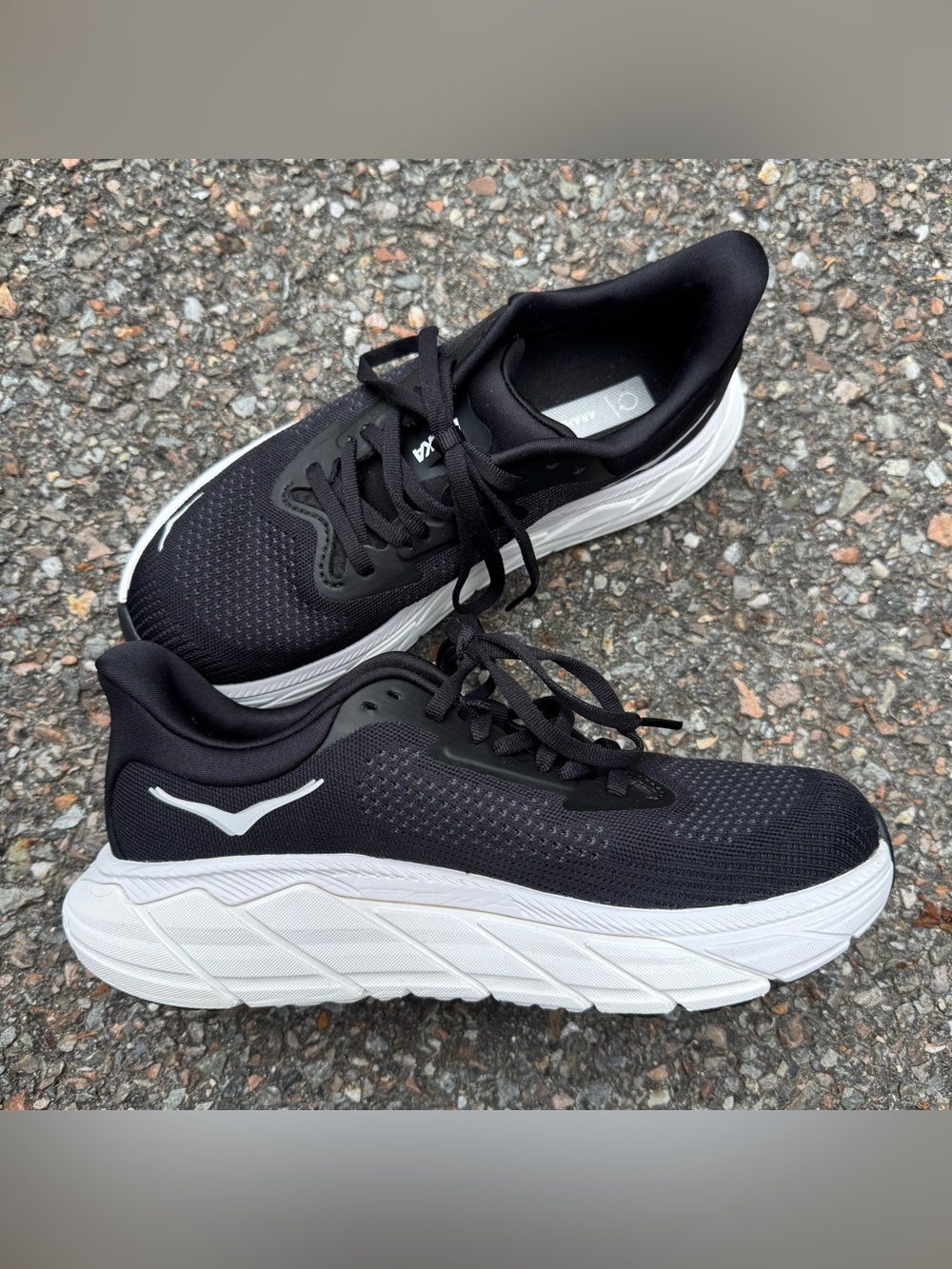 Hoka One One Arahi Shoes Womens 6.5 Black White Running Walking Gym Active Lace - Picture 4 of 8